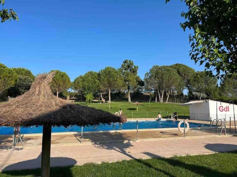 Agradable Casa Con Chimenea Interior Y Barbacoa. Villa Graja de Iniesta Exterior photo